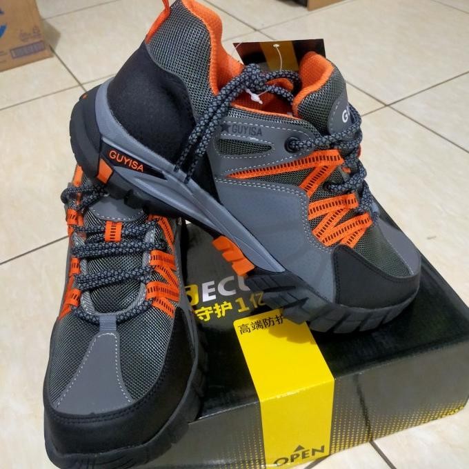 sepatu safety sporty GUYISA GREY 110 ujung besi import pria wanita Terlaris