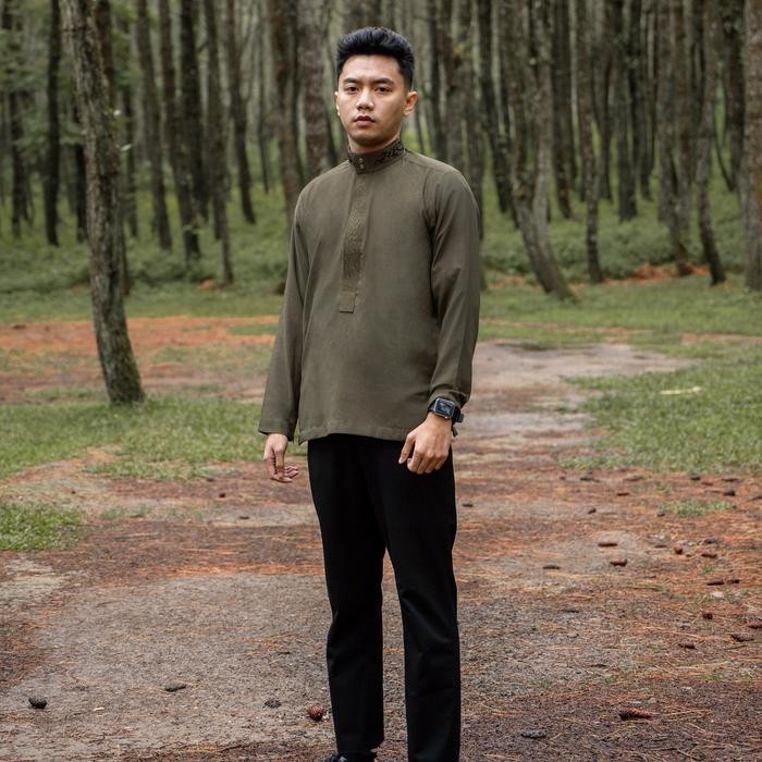 Koko Mozlem KAZAMARTS - Baju Koko Slimfit UMAR INDONESIA