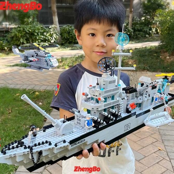 Mainan Blok Bangunan Model 3D Kapal Induk Kapal Induk Besar