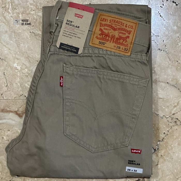 Levis 505 Regular Fit Pants Timberwolf Saturated Slub 00505-0718