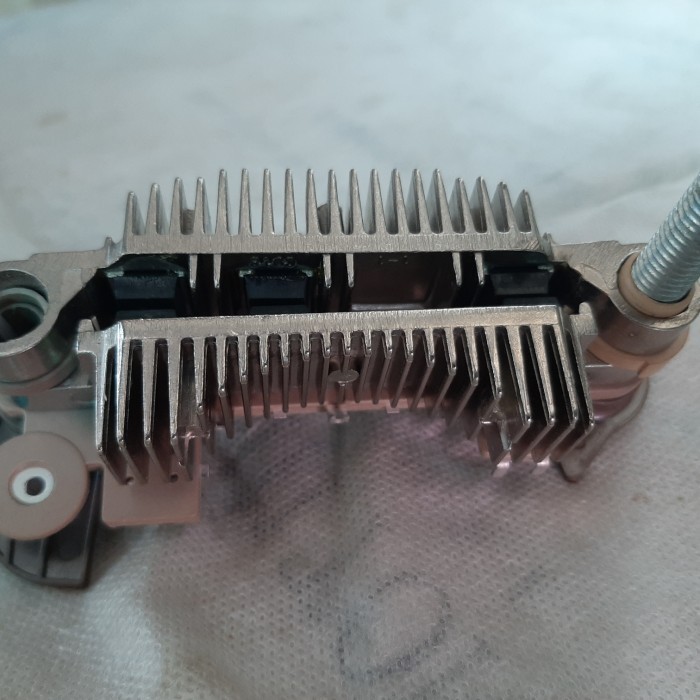 Rectifier Alternator / Silicon / Diode Dinamo Ampere Mitsubishi Lancer