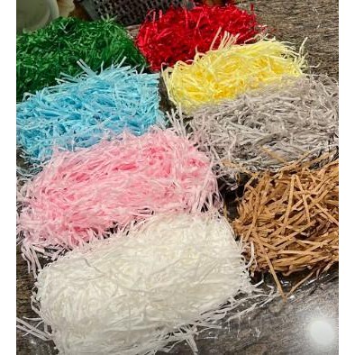 

Produk Unggulan] shredded paper polos warna colored kertas cacah serut isi box hampers