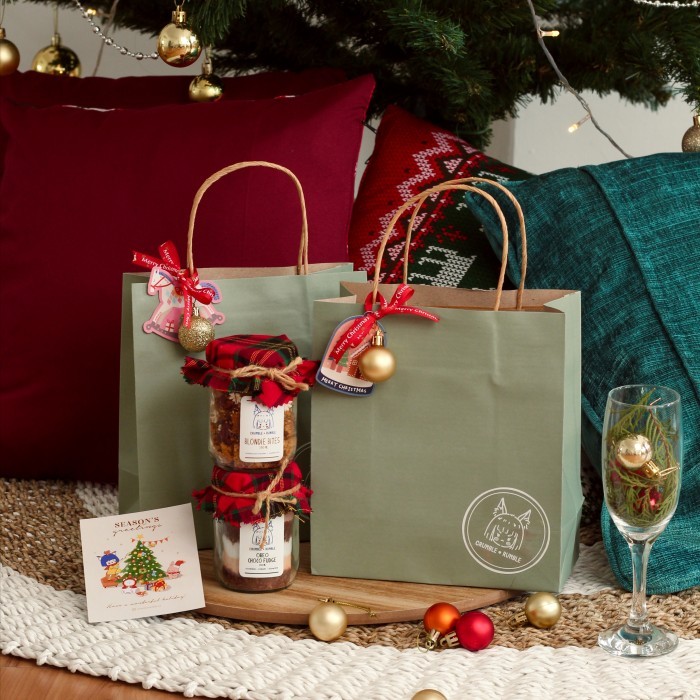 

HAMPERS CHRISTMAS NATAL HO-HO HOLIDAY DESSERT KUE PUDDING CAKE