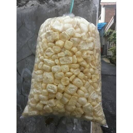 

KRUPUK KULIT SAPI 1000 GR