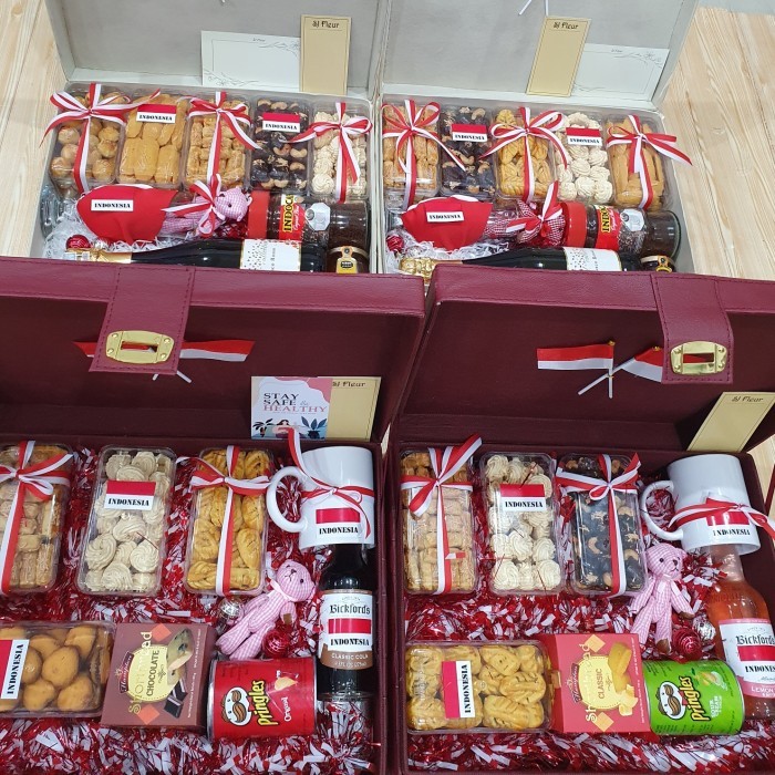 

BOX PAKET HAMPERS HUT RI 17 AGUSTUS INDEPENDENCE DAY