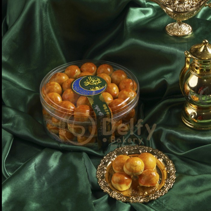 

PAKET KUE KERING LEBARAN ISI 3/HAMPERS LEBARAN PREMIUM