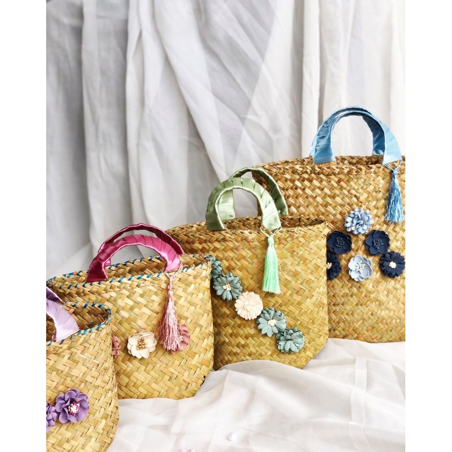

HAMPERS LEBARAN PARCEL RAIA BY DJAJAN