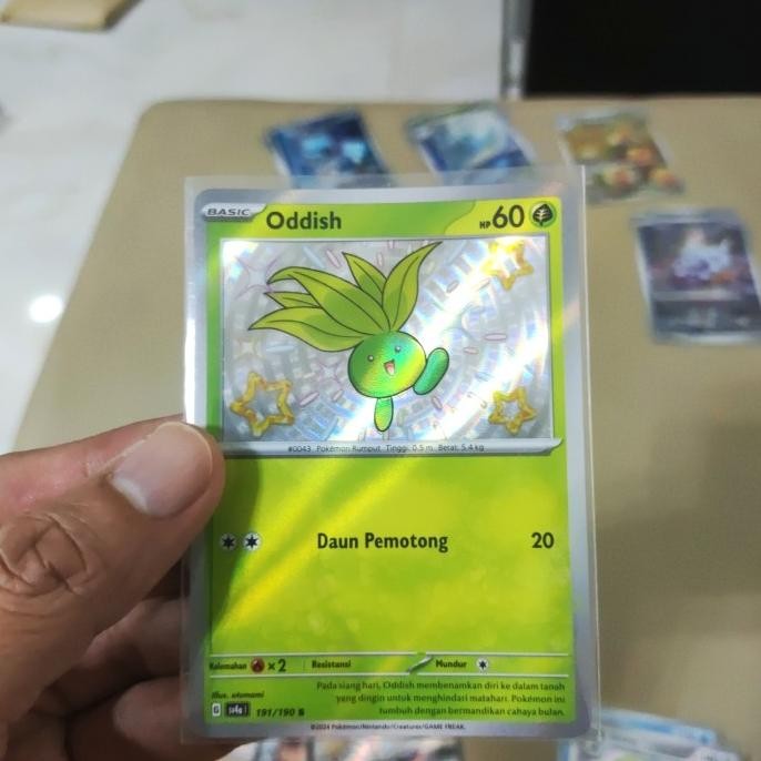 Buruan beli] ODDISH 191/190 S HOLO SV4A SHINY TCG POKEMON INDONESIA