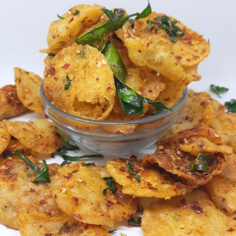 

gh-6 Keripik Cireng Pedas / Keripik Cireng / Keripik Cireng Pedas Daun Jeruk 500gram Sale