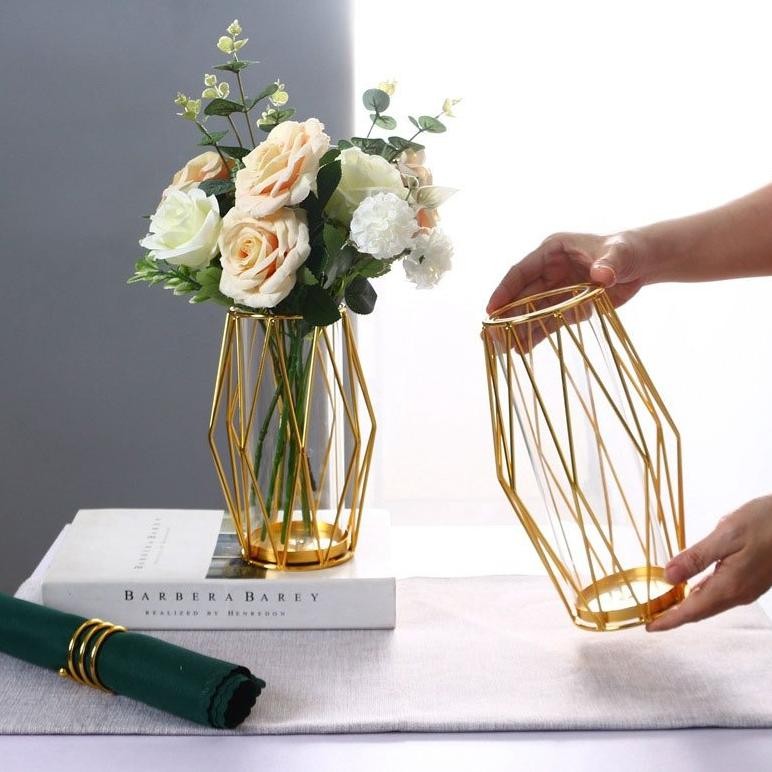 DFB Vas Kaca Aesthetic Dekorasi Meja Vas Besi Belah Ketupat Emas Ringan Dekorasi Vas Bunga Vas Bunga