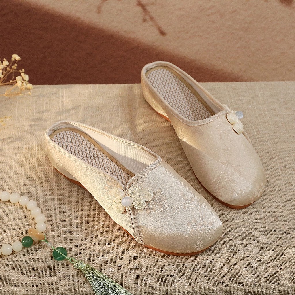 Sepatu Wanita Baru Sepatu Kain  Sepatu Bordir Zen Bordir