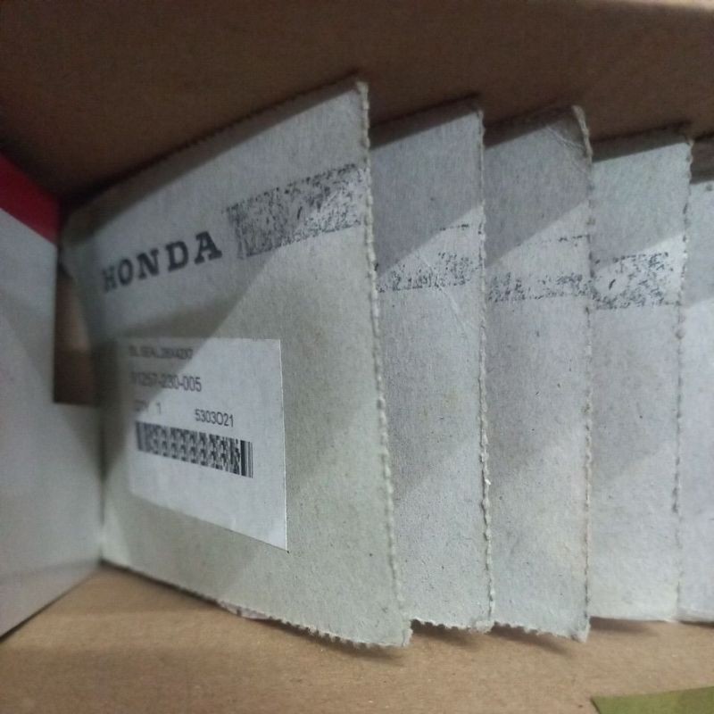 91257230005 – OIL SEAL28x42x7, SEAL NAP GEAR BELAKANG CB VERZA, CBR 250, CRF, VERZA 150, CB 150 NEW 