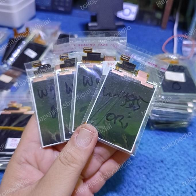 BEBAS ONGKIR - Lcd sony ericsson W995 ORIGINAL TESTED