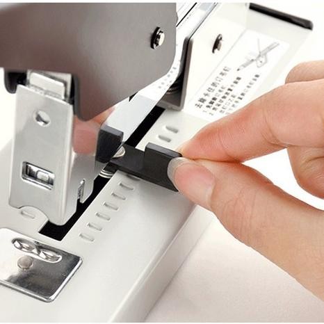 

Terlaris Staples Ukuran Besar / Heavy Duty Metal Stapler Ready Stok