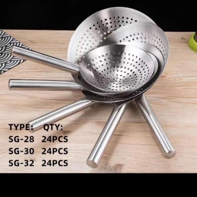 

READY SEROKAN MASAK GORENGAN STAINLESS TEBAL ANTI KARAT KUALITAS PREMIUM UKURAN 32CM 30CM 28CM / SEROK BAWANG JUMBO/ SARINGAN BOLONG MINYAK RESTAURANT / PENIRIS TIRIS MIE AYAM UKURAN 28CM 30CM 32CM
