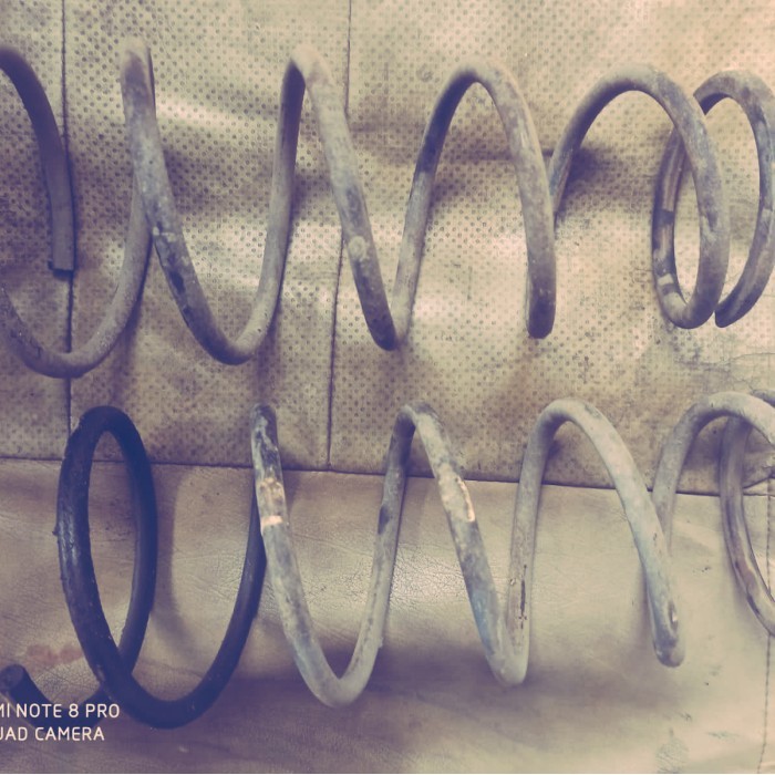 Per belakang corolla GL SE