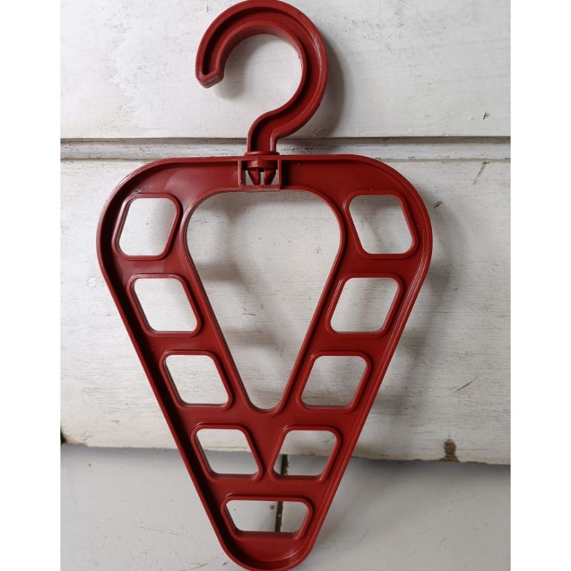 HANGER GANTUNGAN BAJU 9 LUBANG HANGER SEGITIGA