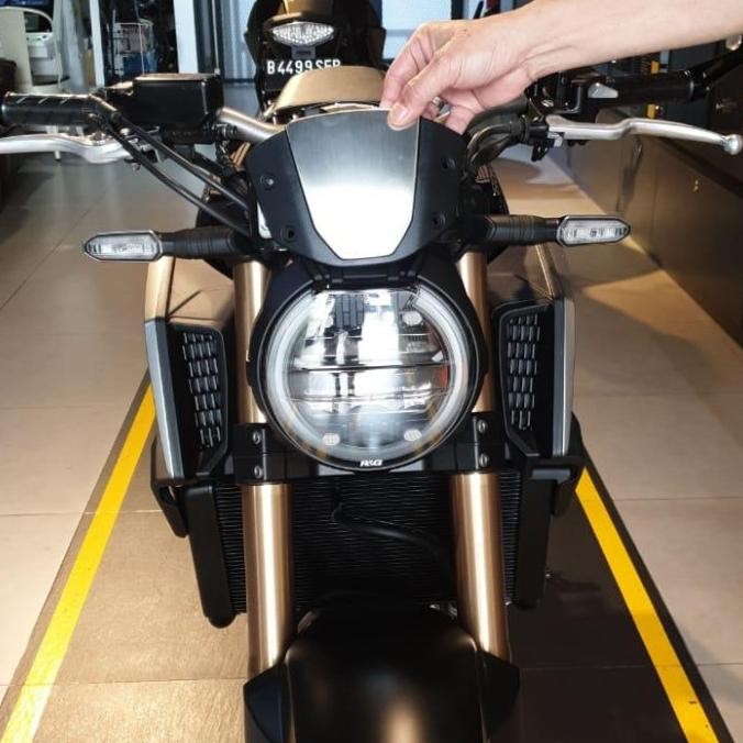 New Headlight fairing CB650R