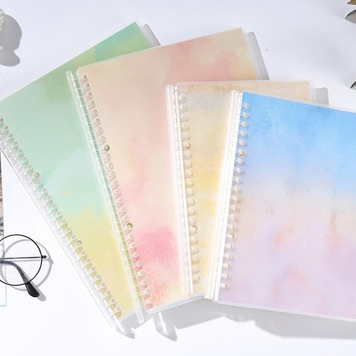 

Noteboo Piral Plati Hard Cover Motif Plati A5B5