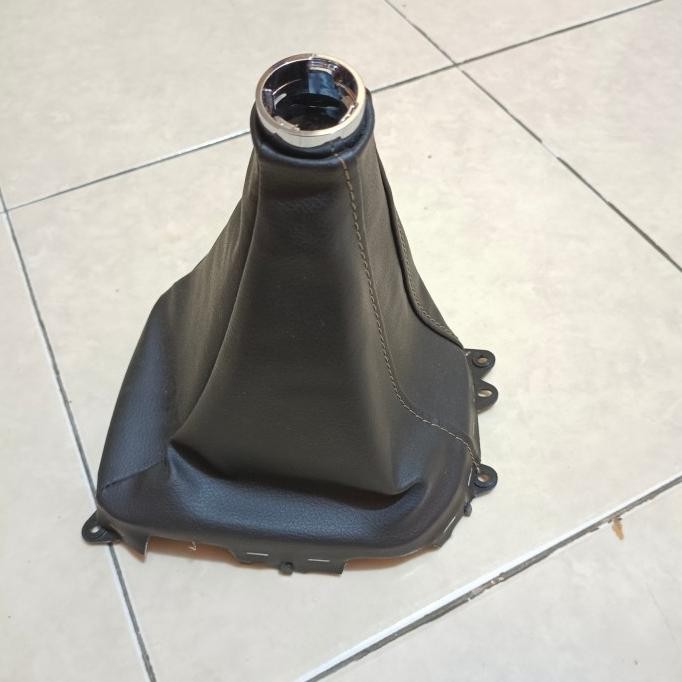 [BMT] COVER PESNELING MANUAL TOYOTA INNOVA REBORN ORIGINAL