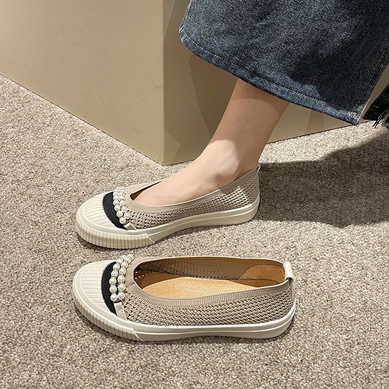 Sepatu Nelayan Wanita Gaya Baru Sepatu Kanvas Slip-On Sol Lembut Jaring Bernapas