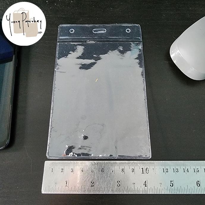 

gh-67 Kantong Plastik Mika Cover Nametag Panitia / ID CARD Uk. 10,5 x 16 Termurah