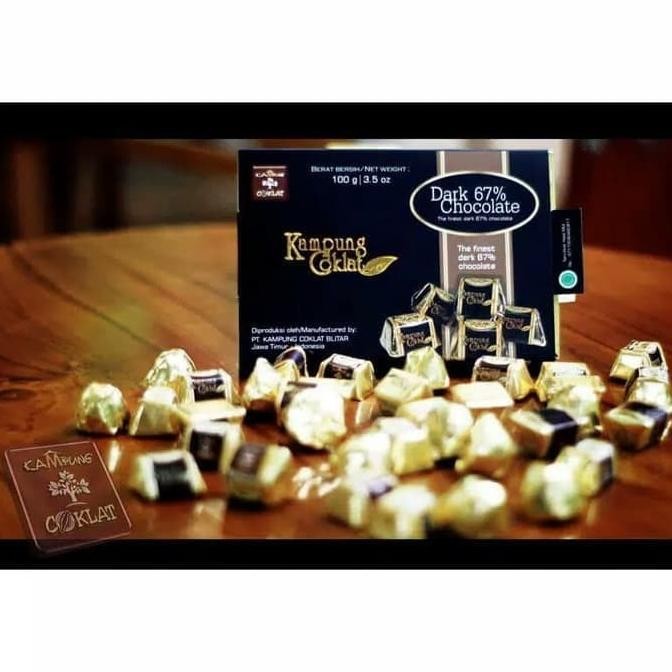

(Good) Dark 67% Chocolate`cubes - boks 100.gr GuSant (Kampung Coklat Blitar)