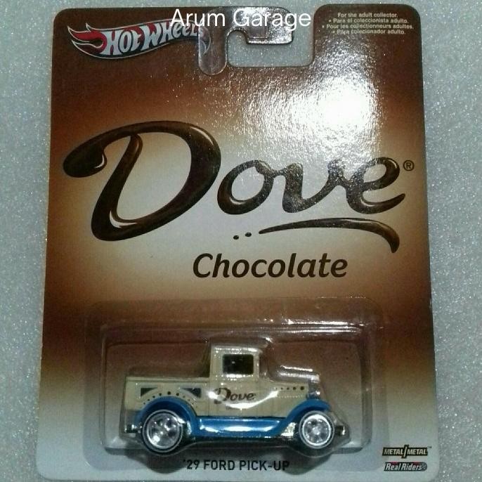 Hot Wheels 29 Ford Pickup. Card Dove Chocolate Series 2013. Ban Karet.
