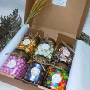 

TW39 parcel coklat parsel coklat lebaran susun 6 toples Original