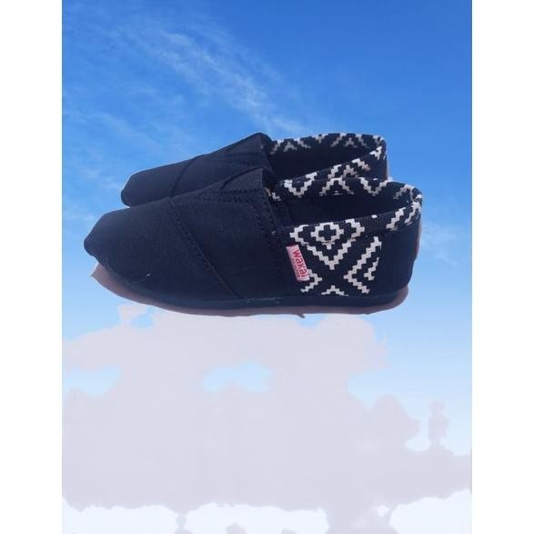 Sepatu Anak Anak Wakai