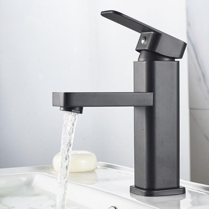 Kran Air Wastafel Keran Air Panas Dingin Warna Hitam High Quality