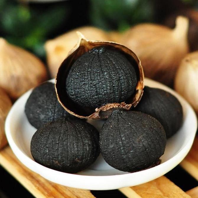 

Black Garlic JSR 100 gram Bawang Hitam Fermentasi Bawang Tunggal murah