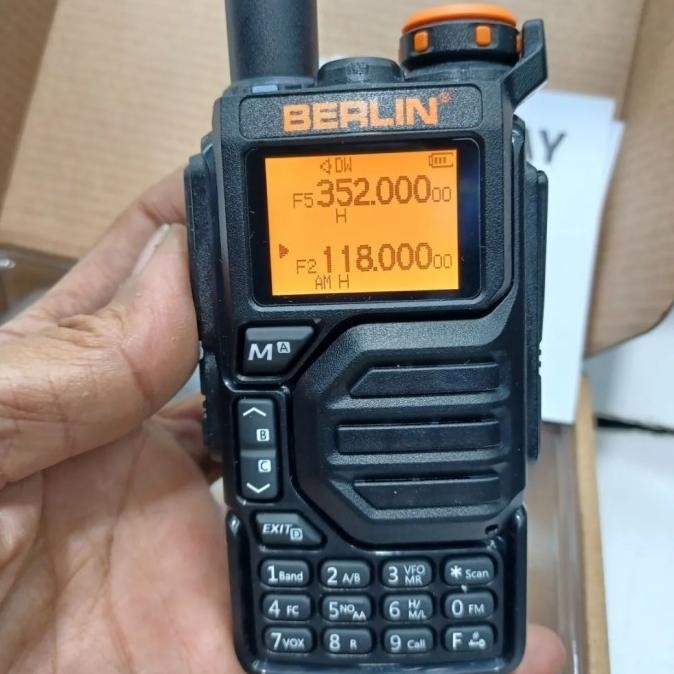 Sale Ht Berlin Bl 558 Bl558 Walkie Talkie Original 5 Band Unlock