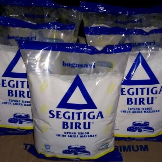 

Murah Terigu Segitia Kemasan 1Kg 1 Dus Isi 12