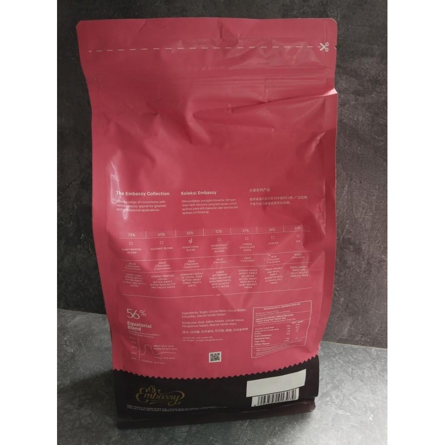 

Sale Embassy Chocolate 56% Dark Couverture Tulip . Pengiriman Instan / Sameday Only.