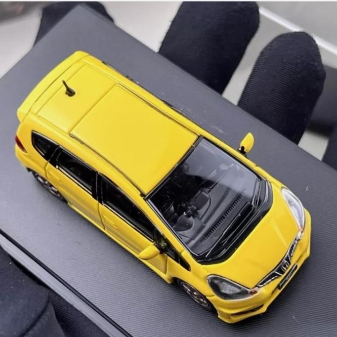 Grosir Street Weapon Street Warrior 1:64  Honda Fit Jazz Ge8 Rs Racing Sports Yellow Metalliic Model