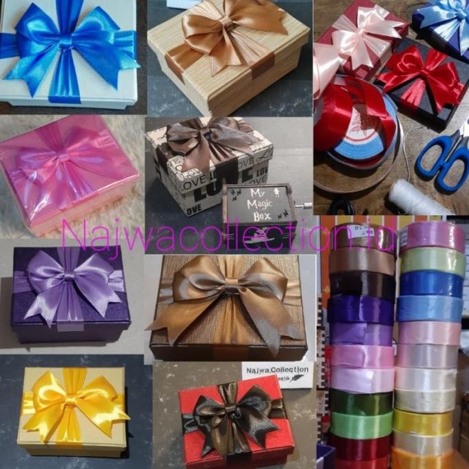 

GIFT BOX KADO SPESIAL KOTAK HADIAH CANTIK 10x8x5cm CUSTOM SIZE Chat murah