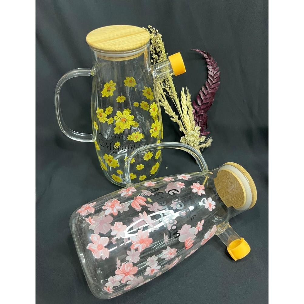 Teko Minyak Kaca Motif Bunga Oil Pot Flower Dengan Tutup Kayu 1L