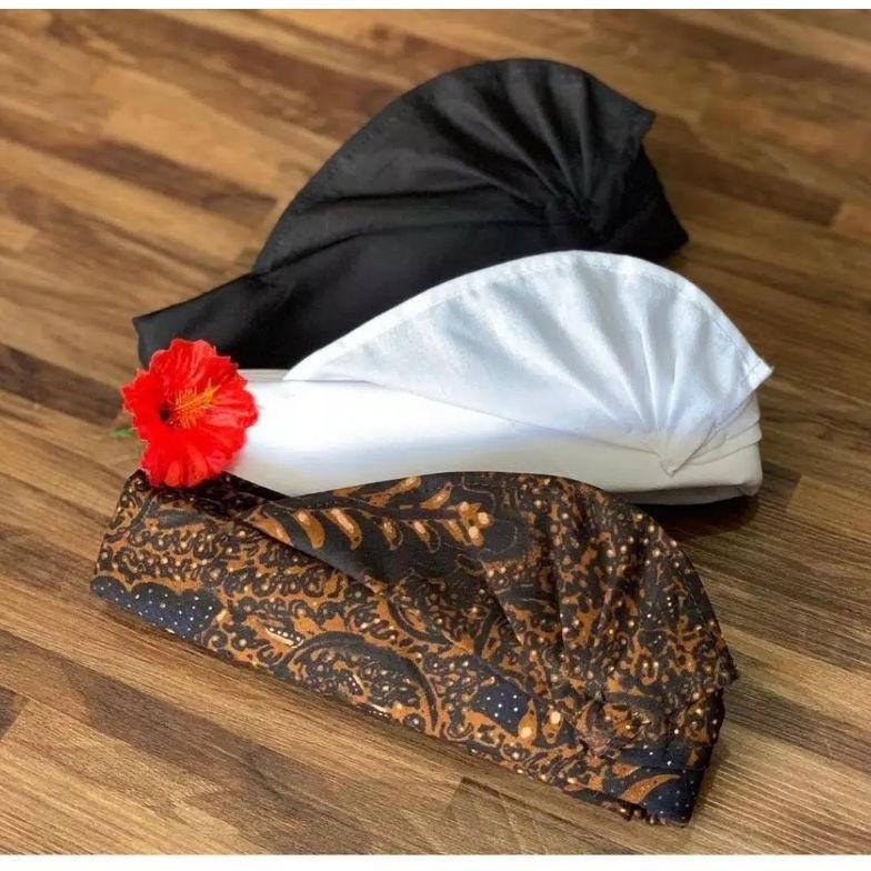 Diskon Udeng Setengah Jadi Putih Hitam Batik / Udeng Jangkrik / Ikat Kepala Bali Murah