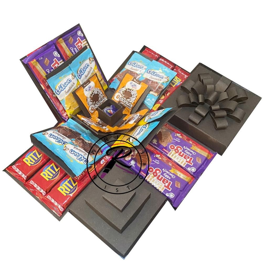 

Explosion Box Snack Box Kado Unik Hampers Box Snack Box 3 Layer 1 kotak kecil 17x17cm