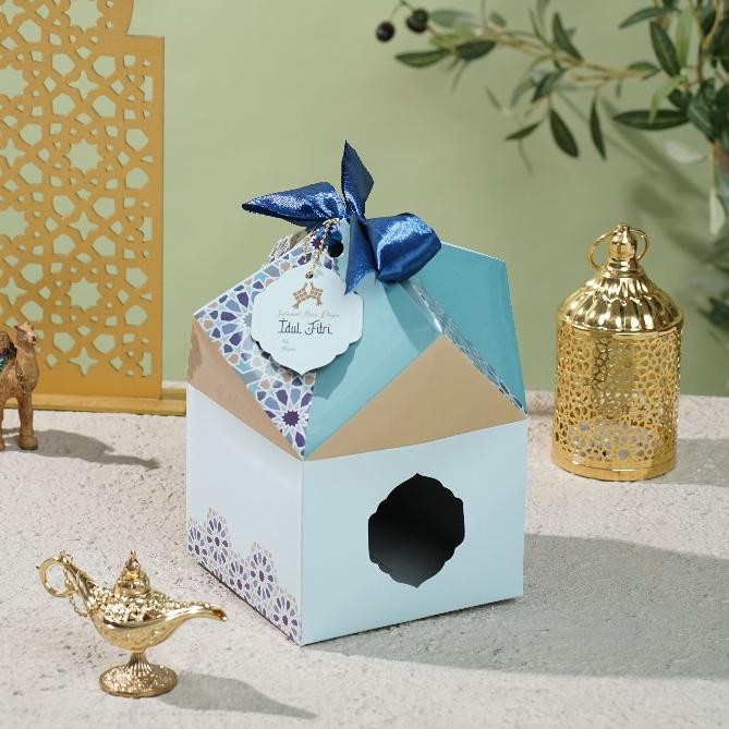 

10 pcs Box Hampers Lebaran Box Idul Fitri Kerucut uk 13,5 x13,5x11 cm, tinggi total 20cm (muat 2 toples biggy 500 gr) Free Gift Tag