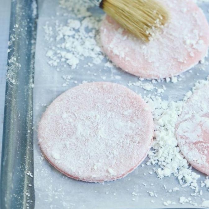 

Japanesse Mochi Mix Tepung Premix Moci 500 Gram