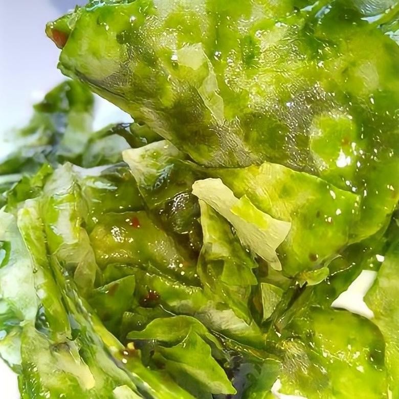 

HJ Keripik Singkong Lengket Pedas Manis - 500 Gram