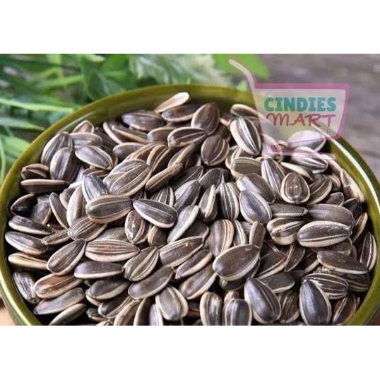

Sale Kuaci Matahari Rebo / Kwaci Biji Bunga Matahari (1Kg)