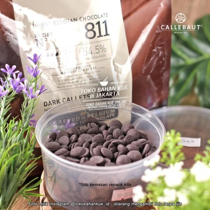 

Callebaut 811 NV 500gr Dark Chocolate 54,5% Couverture Coklat Baking liquid