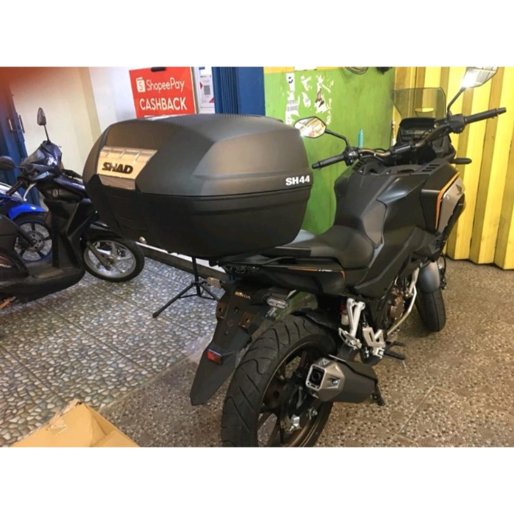 TERMURAH BOX MOTOR SHAD SH 44 SH44 COVER CARBON 44 LITER COCOK UNTUK NMAX PCX ADV LEXI VIXION CB150 
