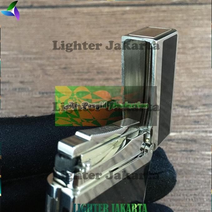 Korek Api St. Dupont Paris Lighter Retro Lacquer Black Silver Ligne