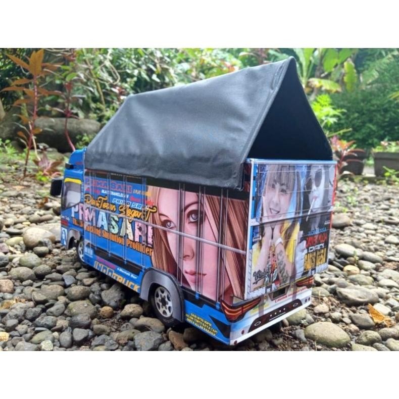 Miniatur Truk Oleng Parah SAMUDERA INDONESIA