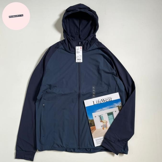 Uniqlo Jaket Dry Ex Hoodie Ultra Stretch Lengan Panjang Original