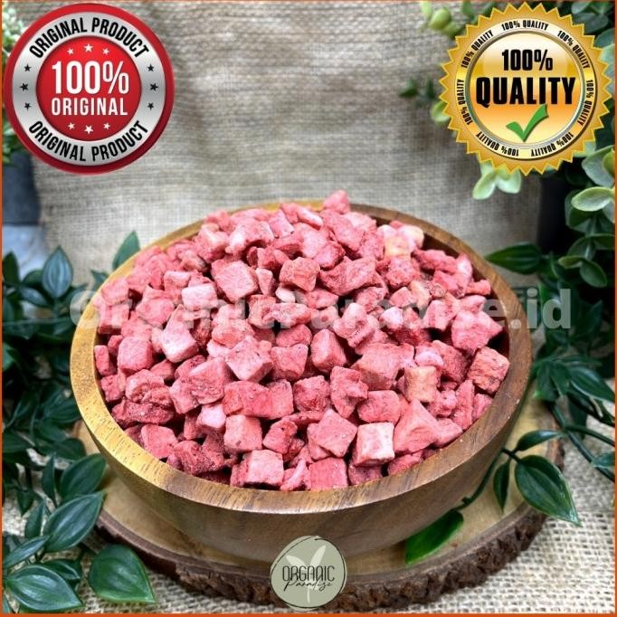 

Promo Dried Freeze Dice Strawberry / Strawberry Kering Kotak 1 Kg